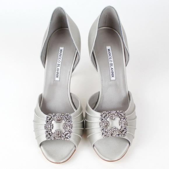 manolo blahnik cassiado